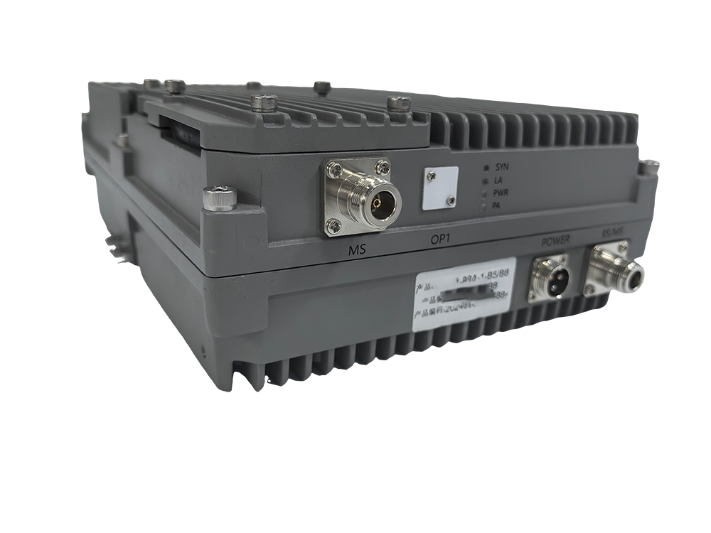  瑞金三频手机信号接收器2000㎡